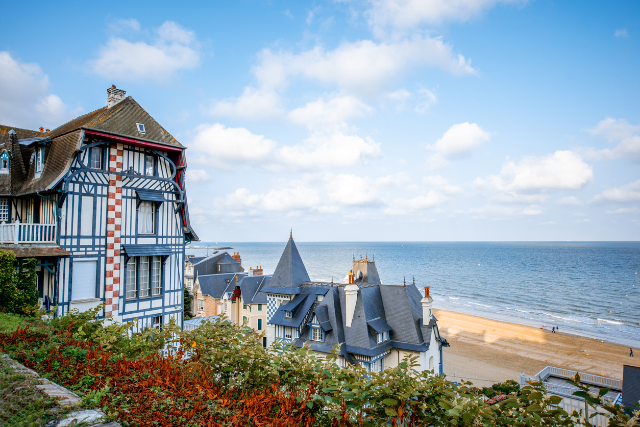 Deauville, à 1h10 du gîte Le Clos des Pâquerettes à Yvetot